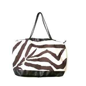 ZEBRA STRIPE WEEKENDER